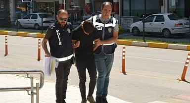 ‘Savcıyım’ dedi, 400 bin lira dolandırdı