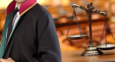 Bu da Avukat Oyunu! Önce Kendisine Hakaret Ettirdi Sonra 25 Bin Kişiye Dava Açtı 