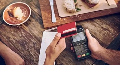 Kuver, bahşiş, masa ücreti... Hangisi yasal, hangisi değil? İşte restoranların gizli ücret oyunu