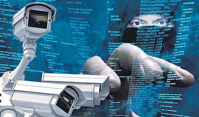 Biri bizi gözetliyor! Komplo teorisi gerçek çıktı: Bebek telsizlerinden robot süpürgelere kadar her yere sızıyorlar